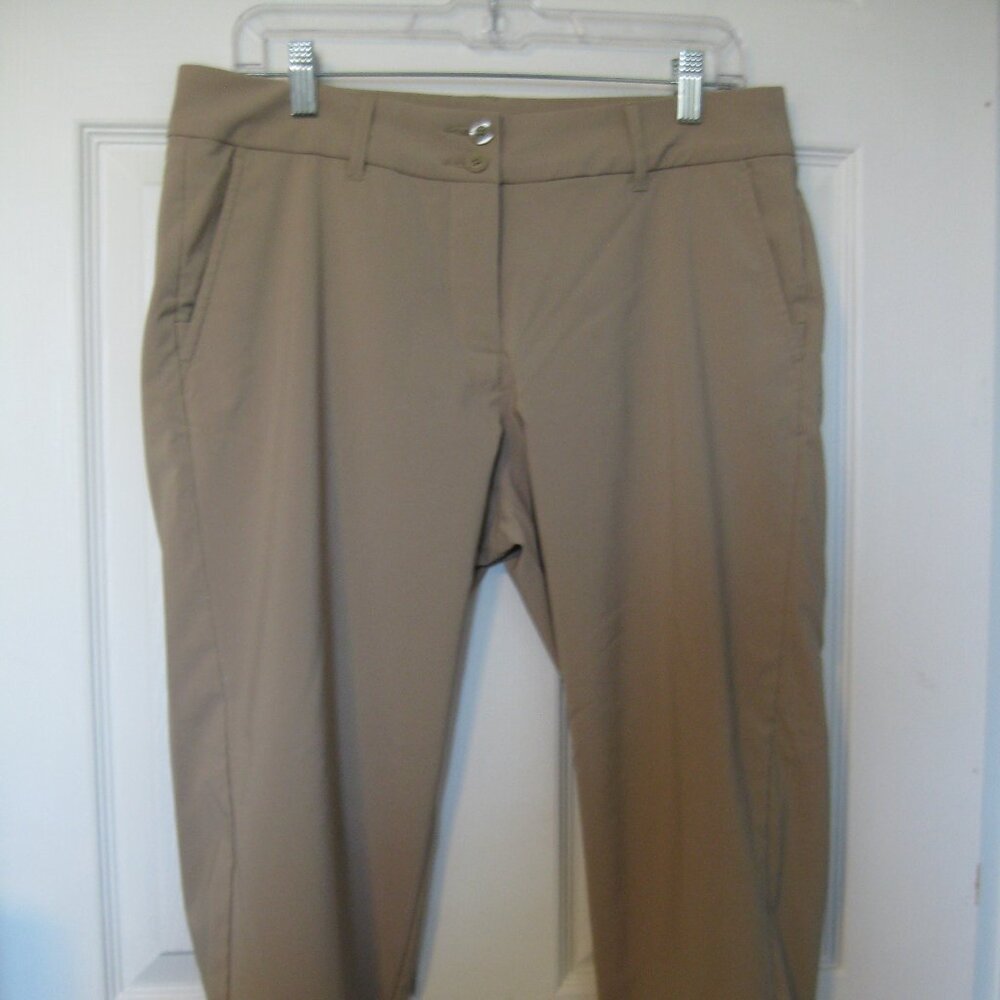 Skechers Go Golf Women Taupe Pants Mid Rise Walking Capris Size 10